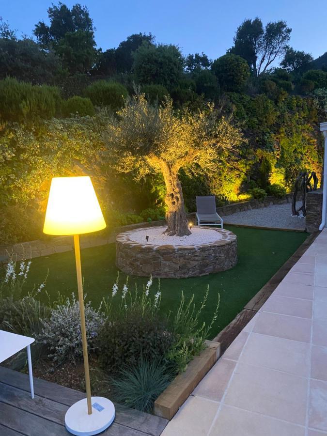 Villa Jucanos - Vue Mer Panoramique Golfe De St-Tropez Cavalaire-sur-Mer Exterior photo